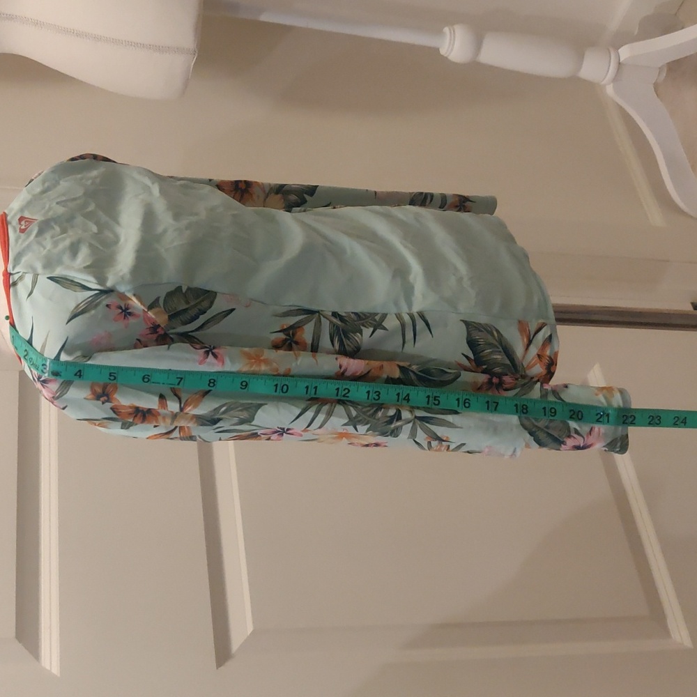 NWT Roxy Girl Disney’s Heritage Flora LS RashGuard - Picture 5 of 7